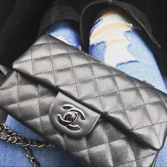 Meet your Posher, Jade - Picture 1 of 1